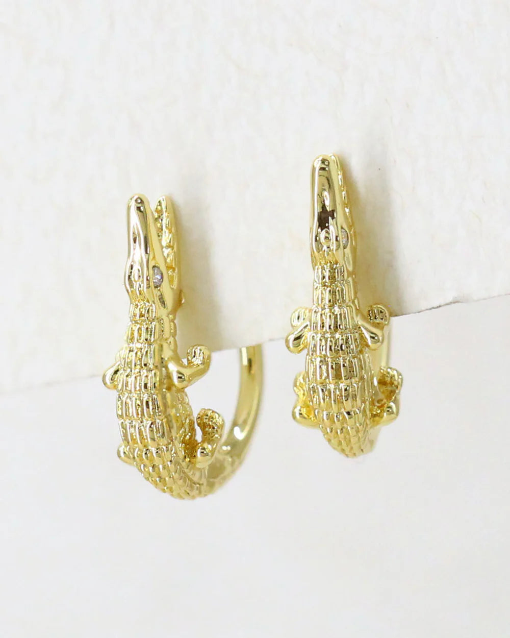 gold textured crocidile alligator hoop earrings mini huggie hoop earrings